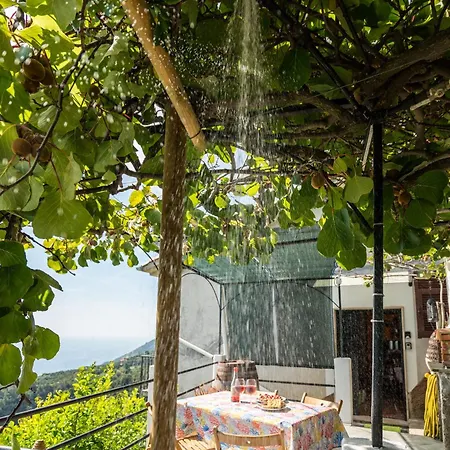 Casa Panoramica Con Terrazza E Vista Mare Alle 5 Terre * Biassa