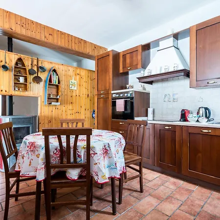 Semesterbostad Casa Panoramica Con Terrazza E Vista Mare Alle 5 Terre *